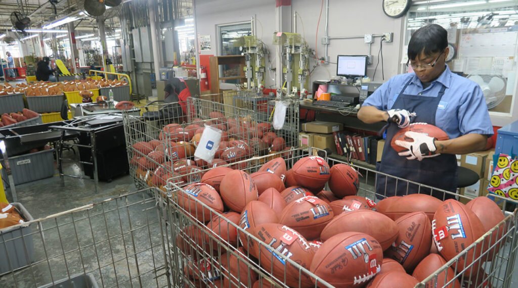 factory of premium sportswear brand in pakistan